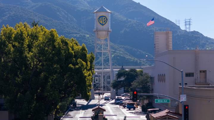 Paramount contraatacó con una oferta agresiva de US$ 108.400 millones para impedir que Netflix compre Warner