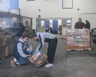 Self-storage mystery: Fears of ICE raid lead Brooklyn pols activists to scene of joint NYPD