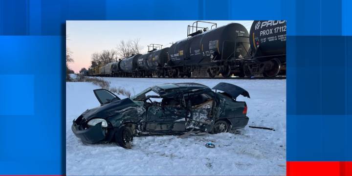 Man seriously hurt after train crashes into car in Ionia Co.