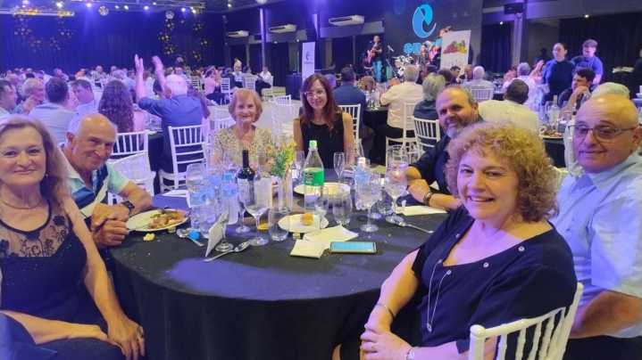 Cena de fin de año: ENAV y Juviar celebraron junto a más de 280 productores