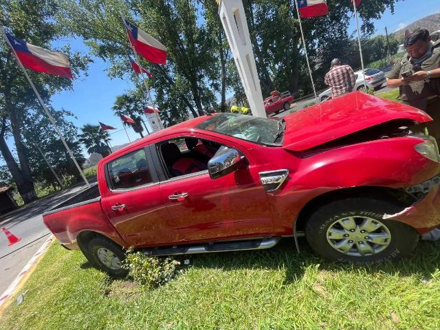 Accidente vehicular deja a una persona lesionada en San Vicente