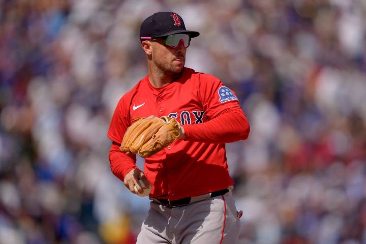 Red Sox’s $182 Million Superstar Projected To Bolt For Deal With Cubs