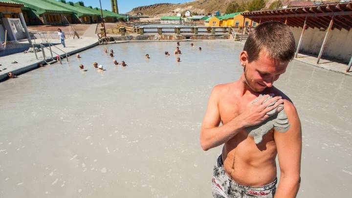 Polémica por las termas de Neuquén: Elizabeth Vernaci destrozó a Copahue y una funcionaria provincial le respondió