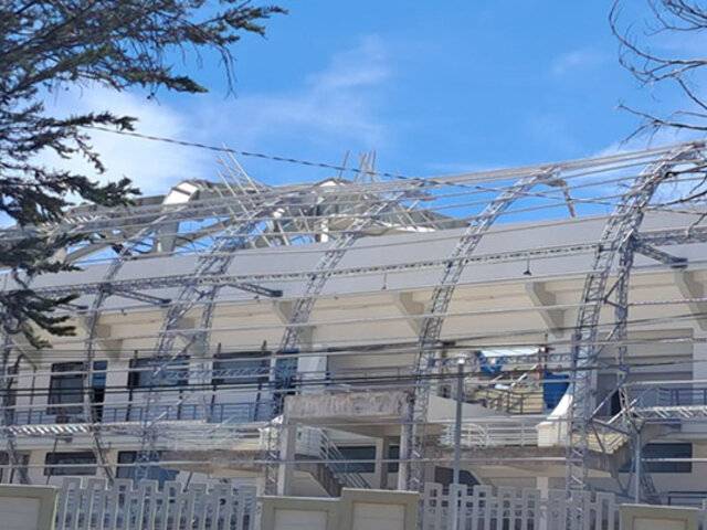 Colapsa techo de un coliseo en Puno: al menos cuatro personas resultaron heridas de consideración