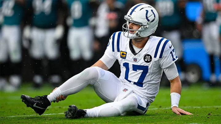 Baja de Daniel Jones complica a Colts en su camino a los playoffs