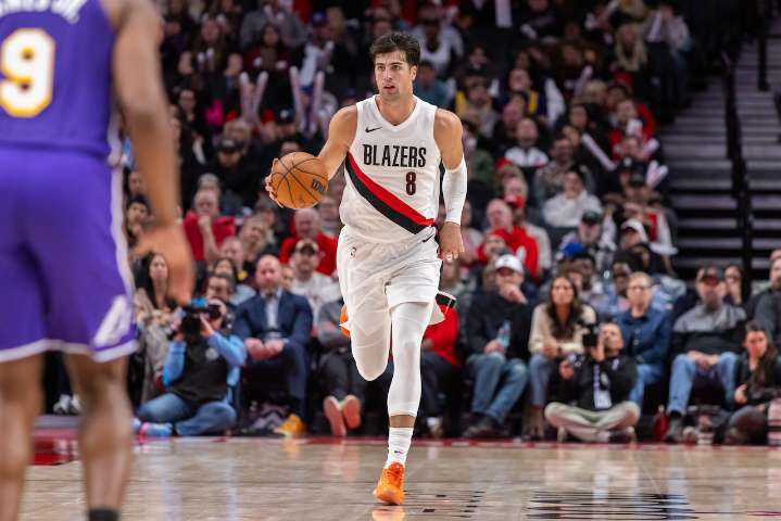 Trail Blazers add 3 players to injury report vs. Cavaliers