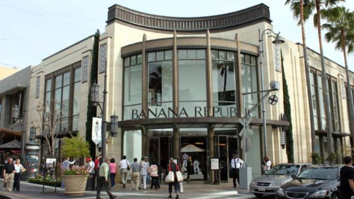 U.S. Capitol to Be Replaced with One Massive Banana Republic