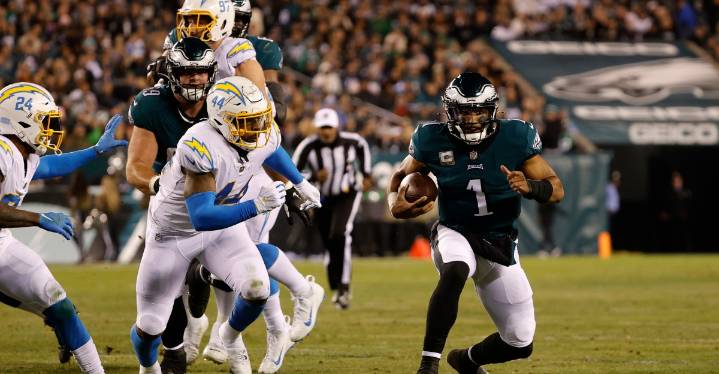 Eagles vs. Chargers: Monday Night Football Open Thread