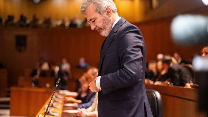 El Gobierno de Aragón responde a la espantada de Vox del homenaje a Lambán: "Uno de los elementos fundamentales de la democracia es rechazar el sectarismo"