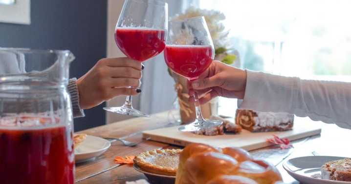 Jeff Minick: Raising a cup of kindness