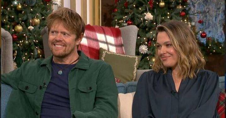 Death in Paradise's Humphrey Goodman star drops major spoiler as detective returns