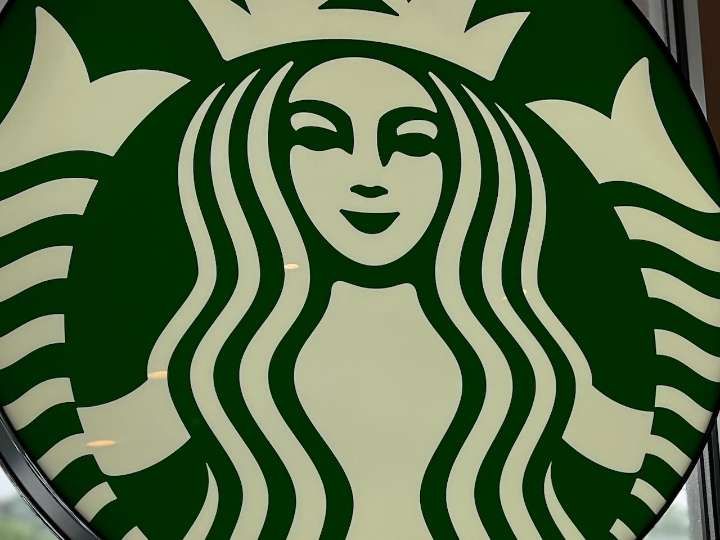 Starbucks to pay millions to 15,000 NYC workers