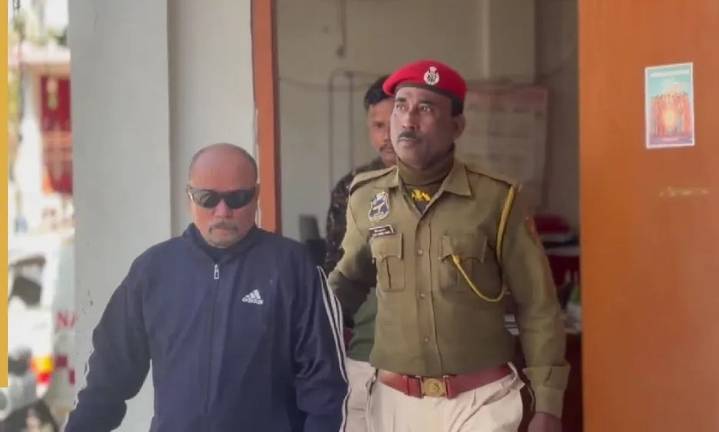 Retired IAF staff and woman arrested for Pakistan links