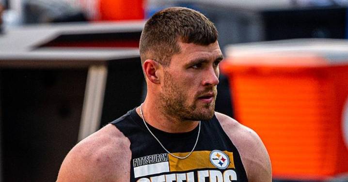 Steelers Star T.J. Watt Was Hospitalized With a Lung Issue and Might Not Play Sunday