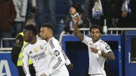 El Real Madrid derrota al Alavés y se mantiene en la pelea por la liga