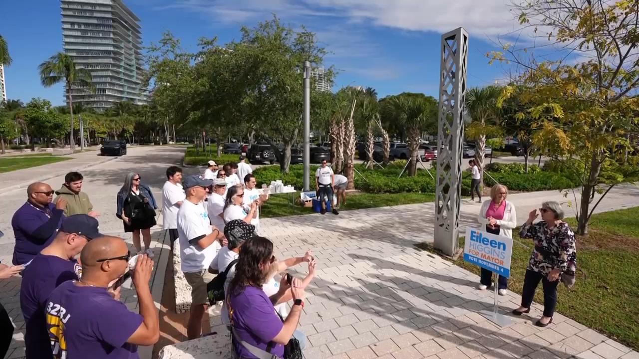 Democrats see an opening to win the Miami mayor’s race in the latest test of the US political mood