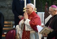 Acoger a migrantes, pide el Papa León XIV