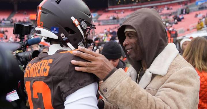 Shedeur Sanders' first 300-yard game not enough as key mistakes prevent Browns from beating Titans