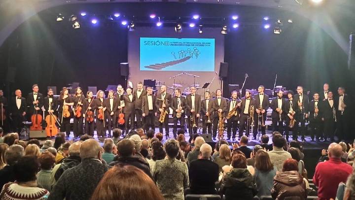 El Teatro Bergidum de Ponferrada recibe a Javier Arias junto a la Big Band Burgos