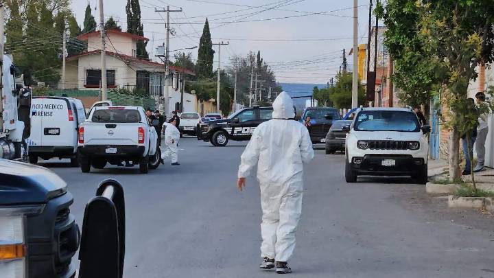 Asesinan a dos hombres dentro del cuarto de una vivienda