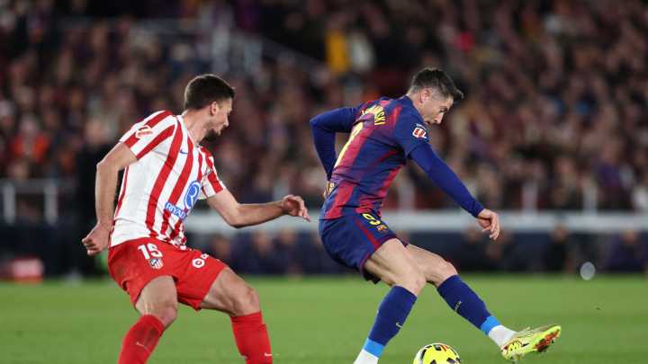 Barcelona derrota al Atlético de Madrid y se afianza en el liderato de la liga española