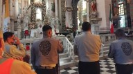 Le cantan Las Mañanitas con mariachi a la Virgen de la Inmaculada Concepción en Mazatlán