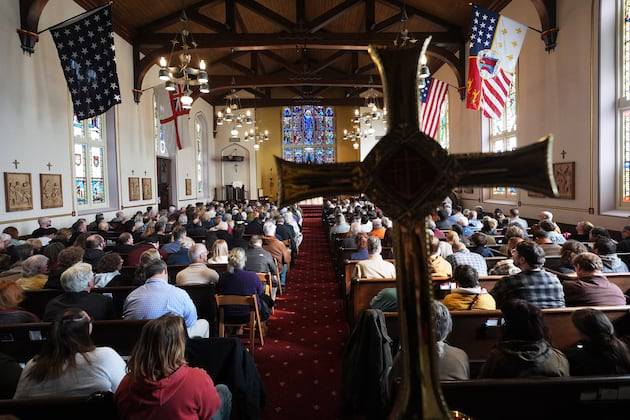 Analysis: Confidence in religion is declining — along with confidence in everything else