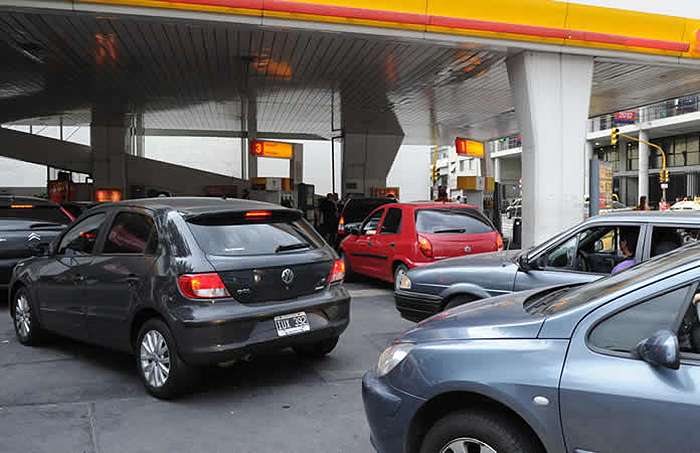 Corrientes acumula la mayor caída interanual de ventas de combustibles en el país