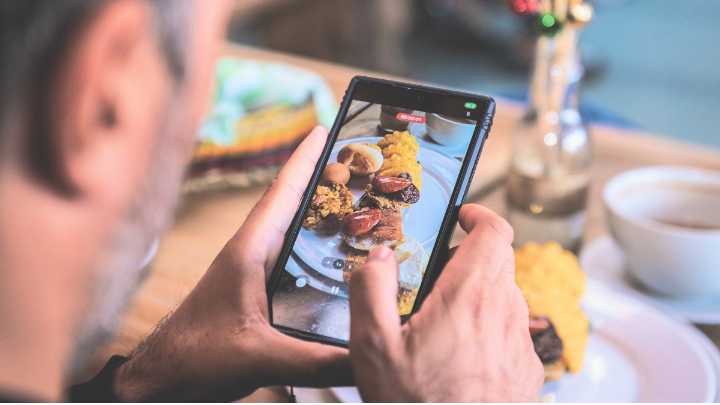 ¿Cómo viajan y qué buscan los turistas que llegan a Antioquia?