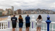 El turismo internacional echa el freno en octubre en la Costa Blanca en una coyuntura de máximos