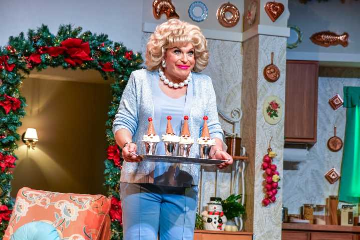 Drama Masks: Joy to ‘The Golden Girls,’ the ladies reign