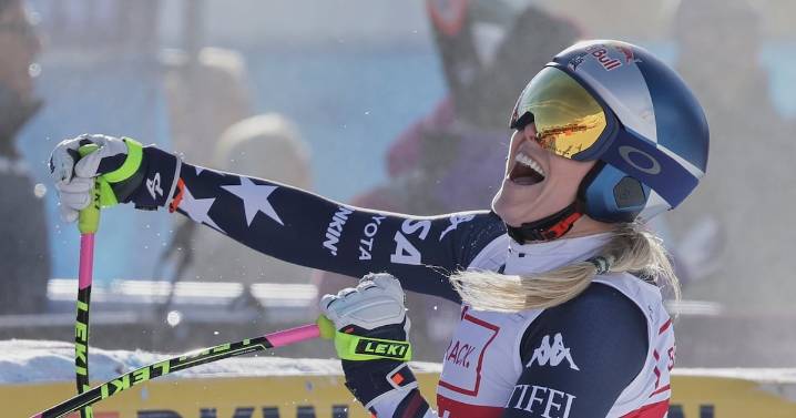 Lindsey Vonn wins World Cup downhill at 41