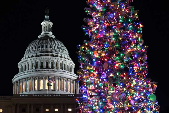 Nevada fourth grader joins House speaker in lighting US Capitol Christmas tree