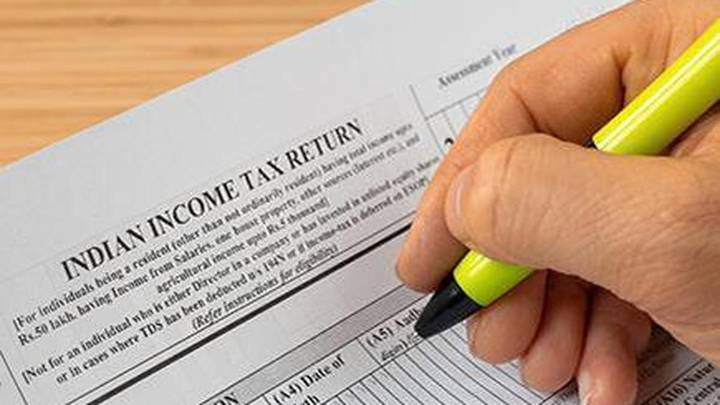 IT Department NUDGEs taxpayers on bogus deductions through the data