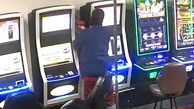 Man saws into game machine at laundromat, steals over $11,000