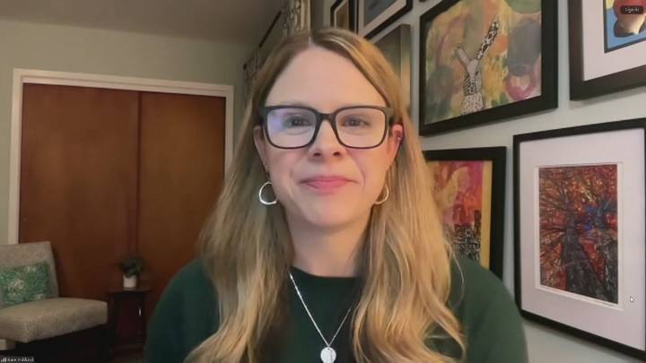 NerdWallet writer shares tips for holiday budgeting