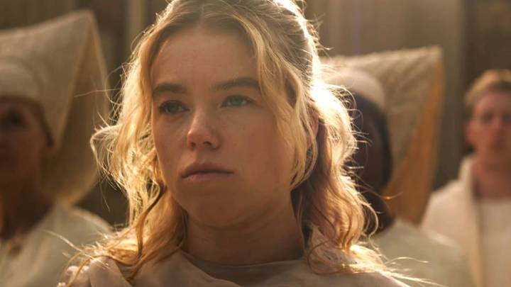 Supergirl Trailer Reveals Argo City, Not Brainiac's Kandor