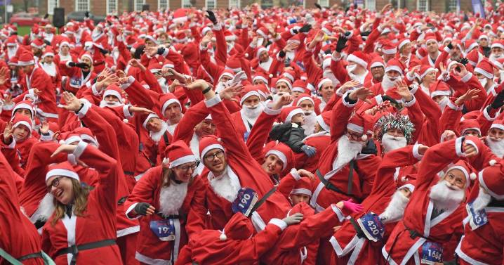 Leeds Santa Dash in 29 photos as 1,000s join Kevin Sinfield's 7 in 7 Challenge finish