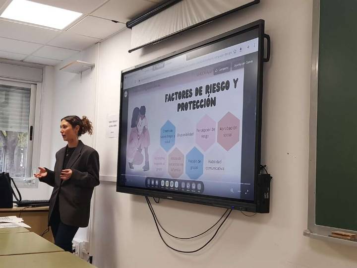 Nules reforça la prevenció de conductes addictives amb un projecte adreçat a tot l'alumnat de segon de l'ESO