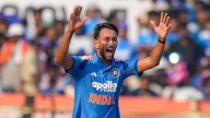Kuldeep, Prasidh help India bowl South Africa out for 270 in 3rd ODI