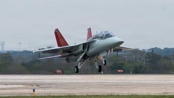 First T-7 Red Hawk Delivered to JB San Antonio