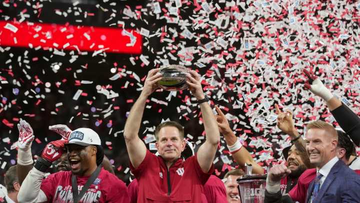 Indiana football tops Ohio State in Big Ten championship, Curt Cignetti reacts