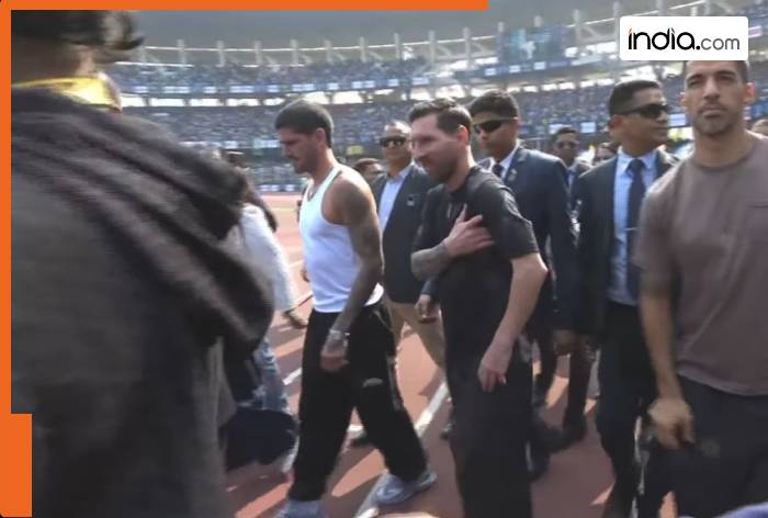 WATCH: Lionel Messi greets MASSIVE crowd at Kolkata's Salt Lake Stadium