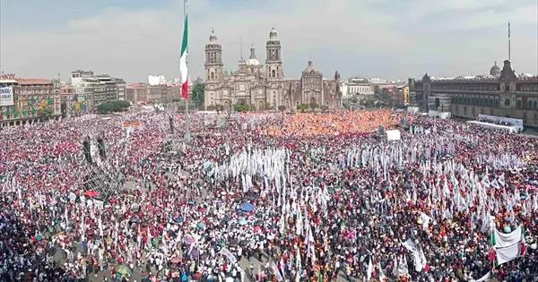 Fotos | Abarrotan el Zócalo por 7 años de la 4T