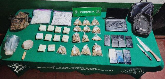 Tres detenidos por microtráfico en Santa Cruz