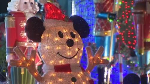 Fresno's Christmas Tree Lane kicking off 103rd year