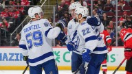 Lightning score 4 in first period, cruise past Devils