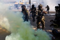 Lawyers move to drop case limiting use of force by immigration agents