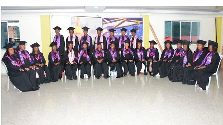 Por primera vez, estudiantes rurales de Barbacoas, Magüí Payán y Roberto Payán se gradúan de bachilleres