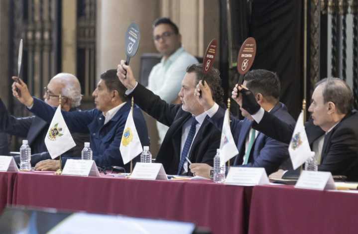 Participa Kuri en Consejo Nacional de Seguridad